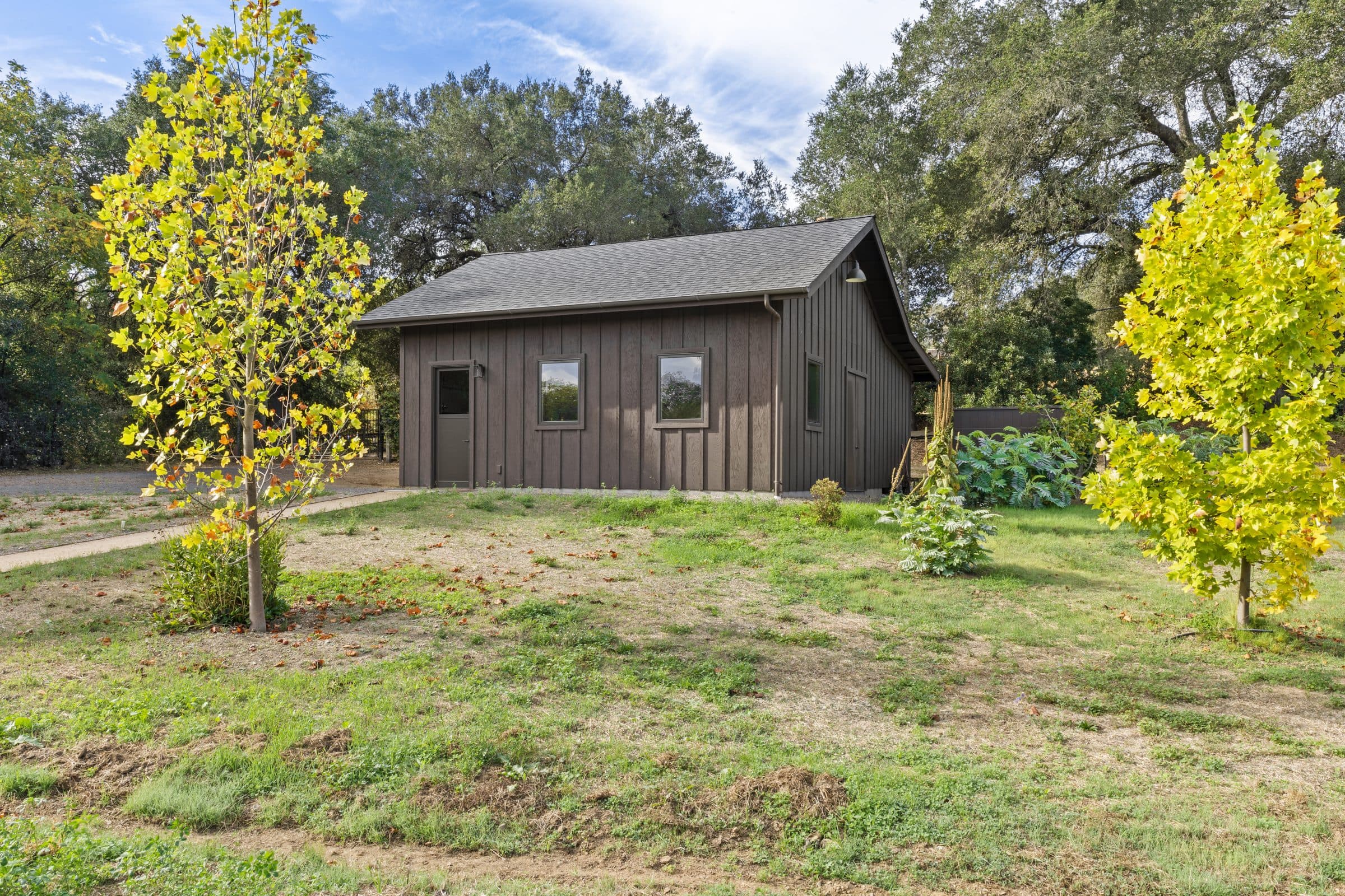 Dry Creek - Image 13